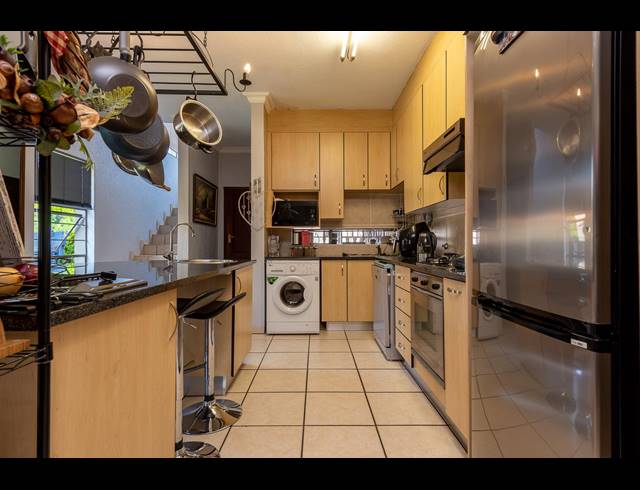 3 BEDROOM TOWNHOUSE SOLD IN MEYERSDAL